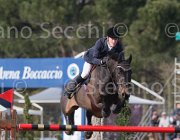 Whitaker W Fandango TosTour 2013- S5 7613 : Arezzo Equestrian Centre, Fandango, Toscana Tour 2013, Whitacker William, foto di Stefano Secchi ©